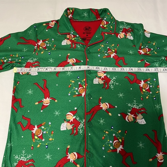 Elf on the Shelf Youth 2 Piece Sleepwear - Picture 3 of 8